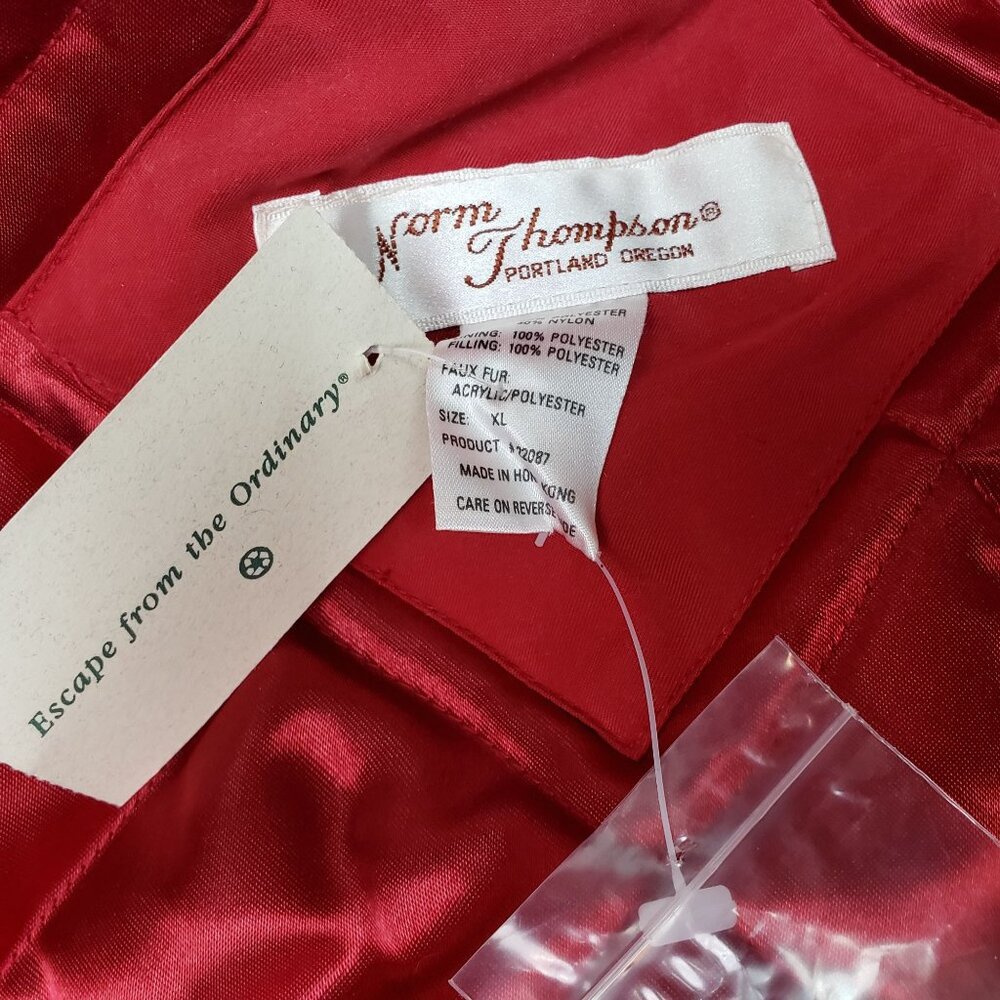 Norm Thompson Women's Quilted Down Hooded Heavy Coat Sz XL NEW WITH TAGS!!! - Picture 6 of 10